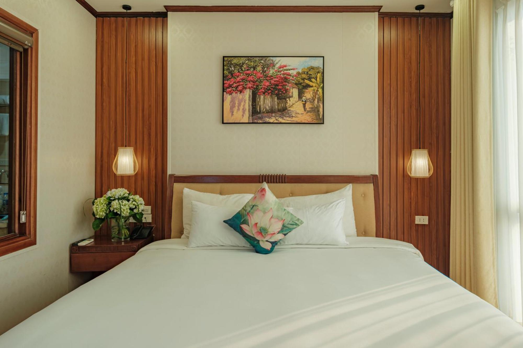 Sunset Westlake Hanoi Hotel מראה חיצוני תמונה