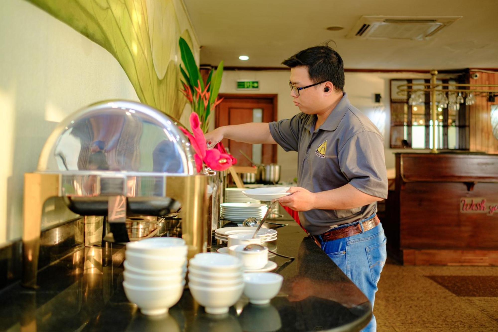Sunset Westlake Hanoi Hotel מראה חיצוני תמונה