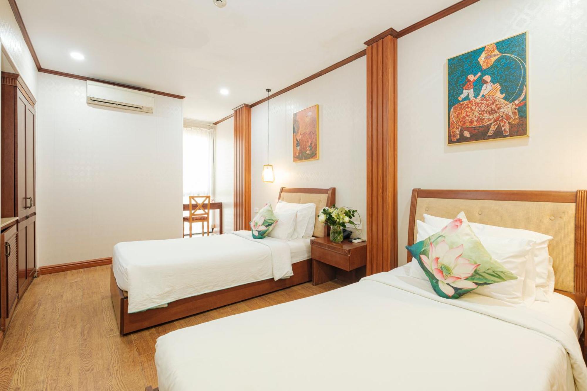 Sunset Westlake Hanoi Hotel מראה חיצוני תמונה