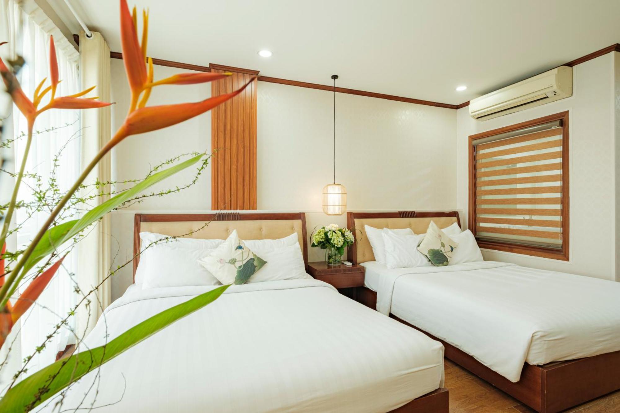 Sunset Westlake Hanoi Hotel מראה חיצוני תמונה